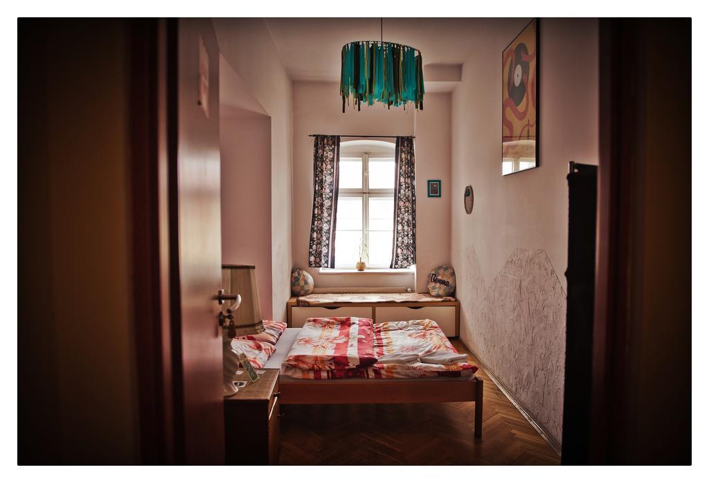 Hostel Bemma - Ozonowane Pokoje Вроцлав Экстерьер фото