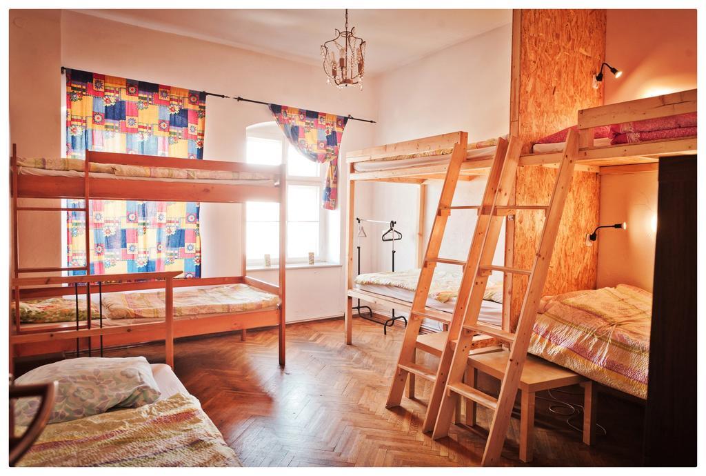 Hostel Bemma - Ozonowane Pokoje Вроцлав Экстерьер фото