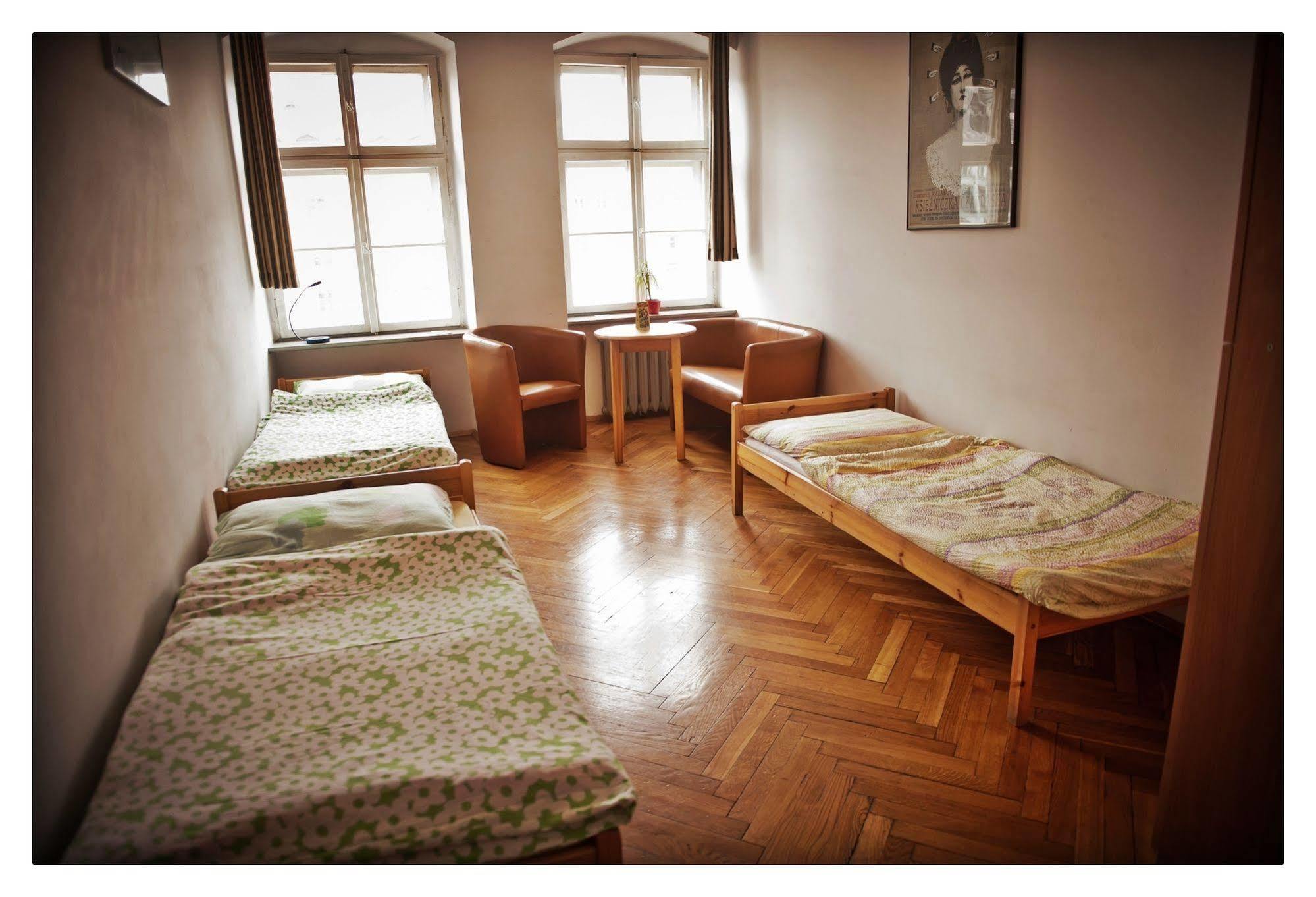 Hostel Bemma - Ozonowane Pokoje Вроцлав Экстерьер фото