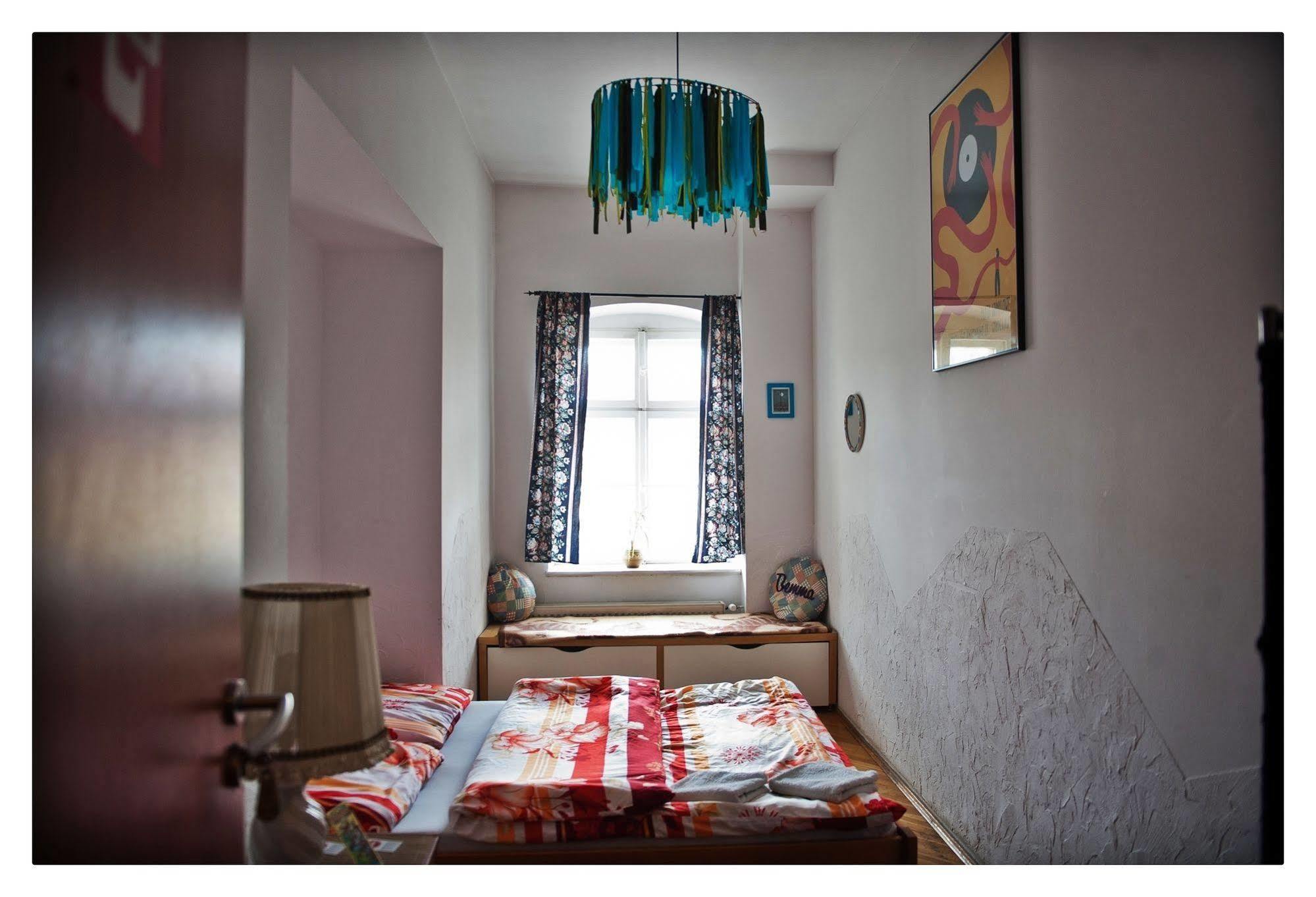 Hostel Bemma - Ozonowane Pokoje Вроцлав Экстерьер фото